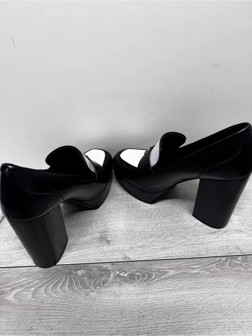 Coach Ilyse BLACK & White Leather platform Loafer Shoes US 6.5-36.5